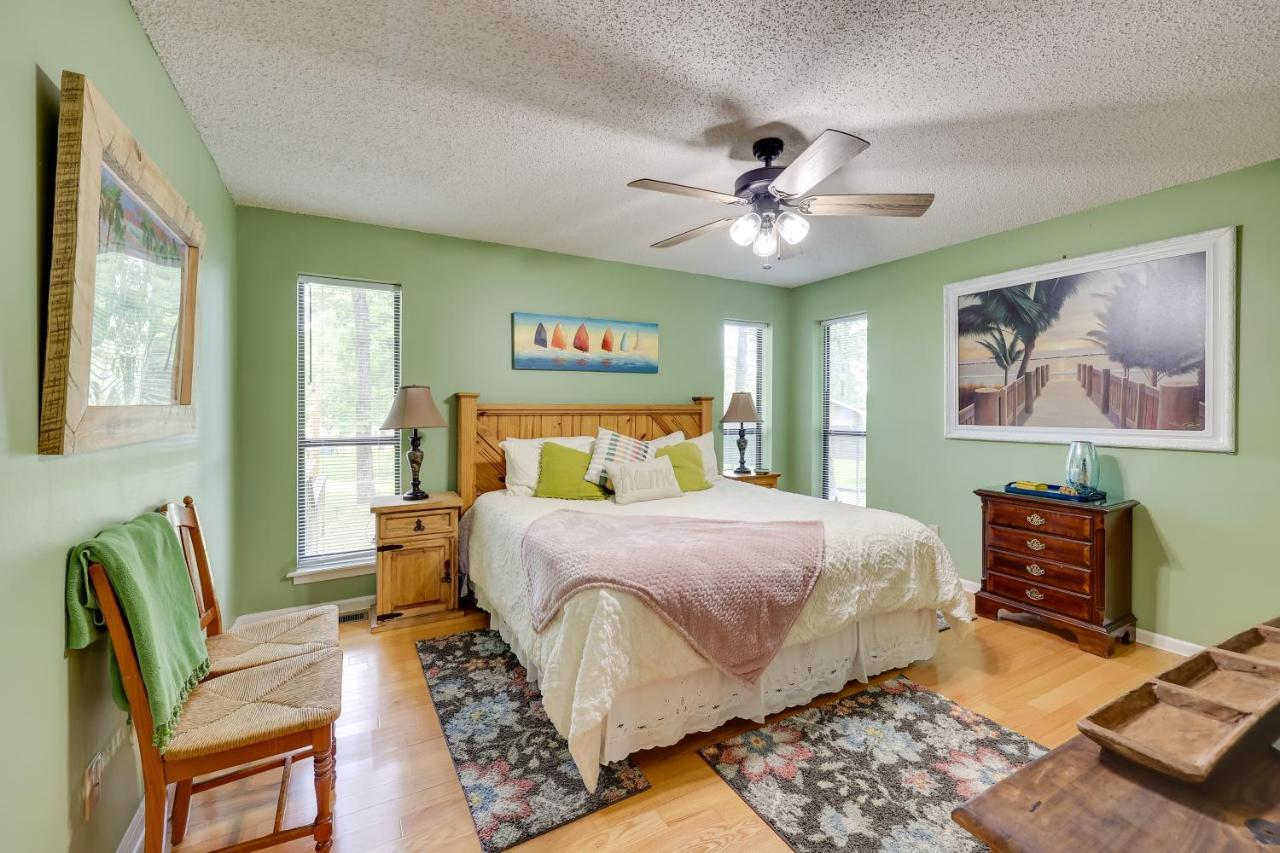 Lakefront Hot Springs Home With Furnished Deck! Eksteriør bilde